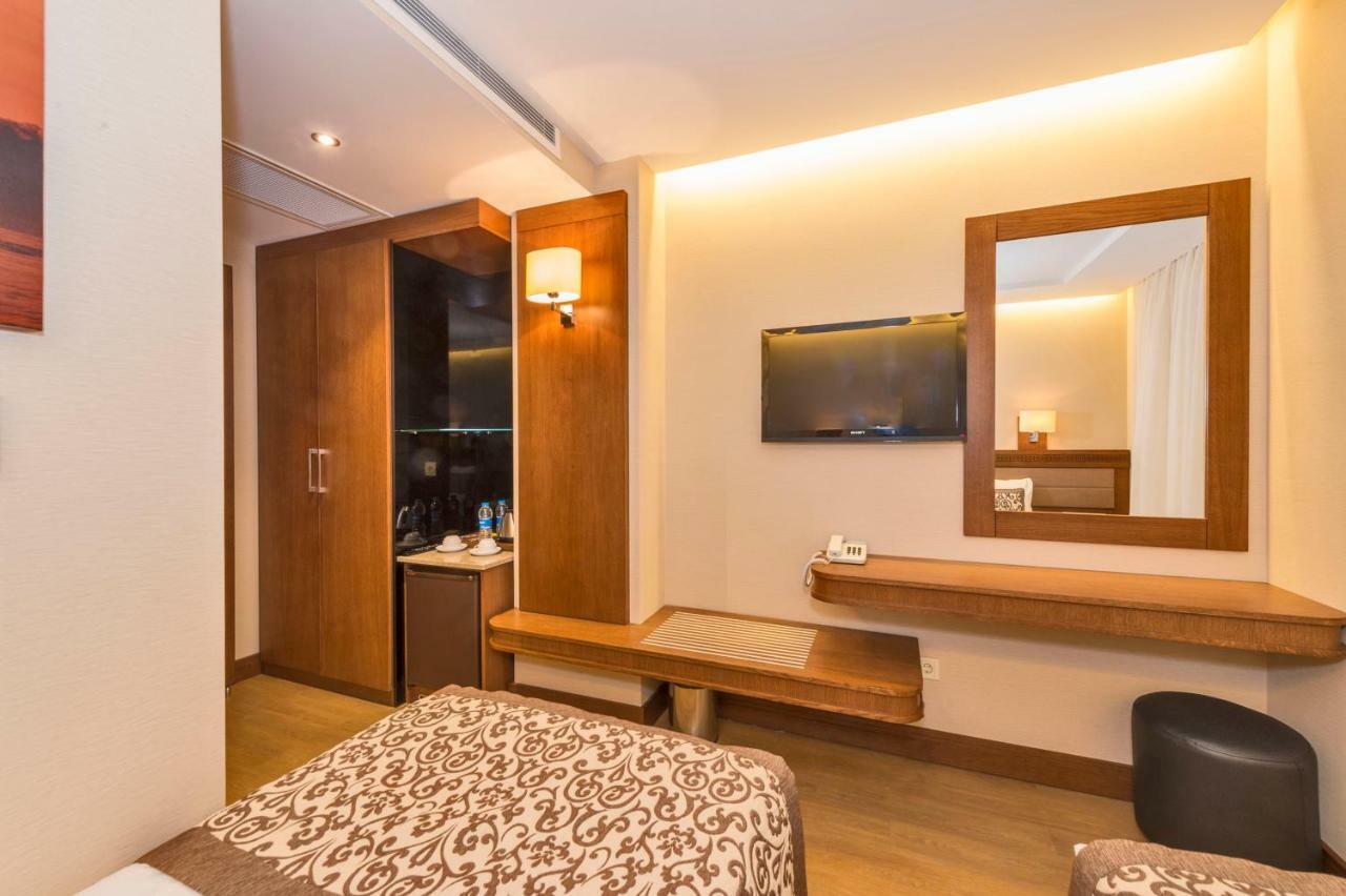 Viore Hotel Истанбул Екстериор снимка